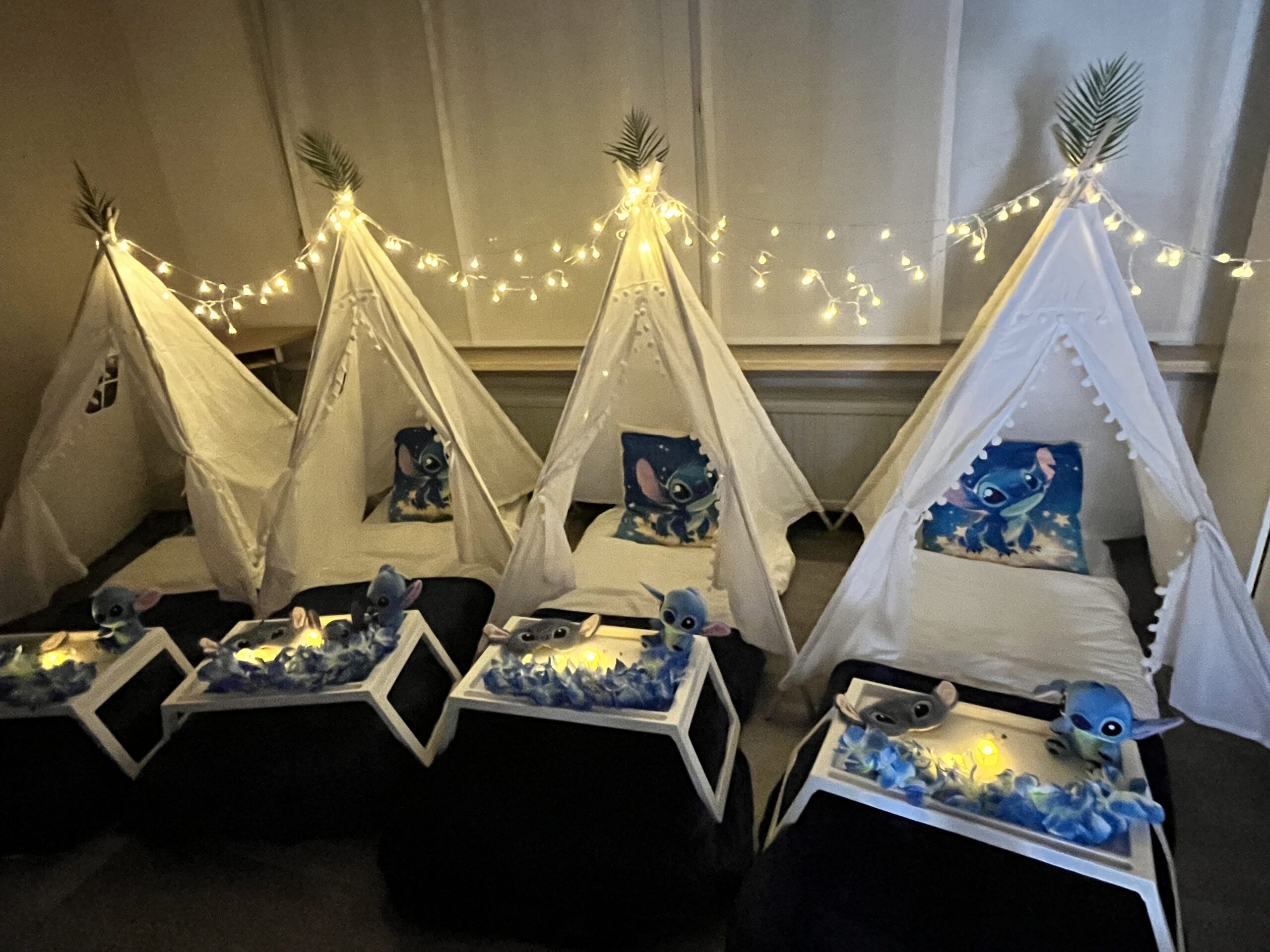 Tipi slaapfeestje tentjes - Lilo & Stitch slaapfeestje
