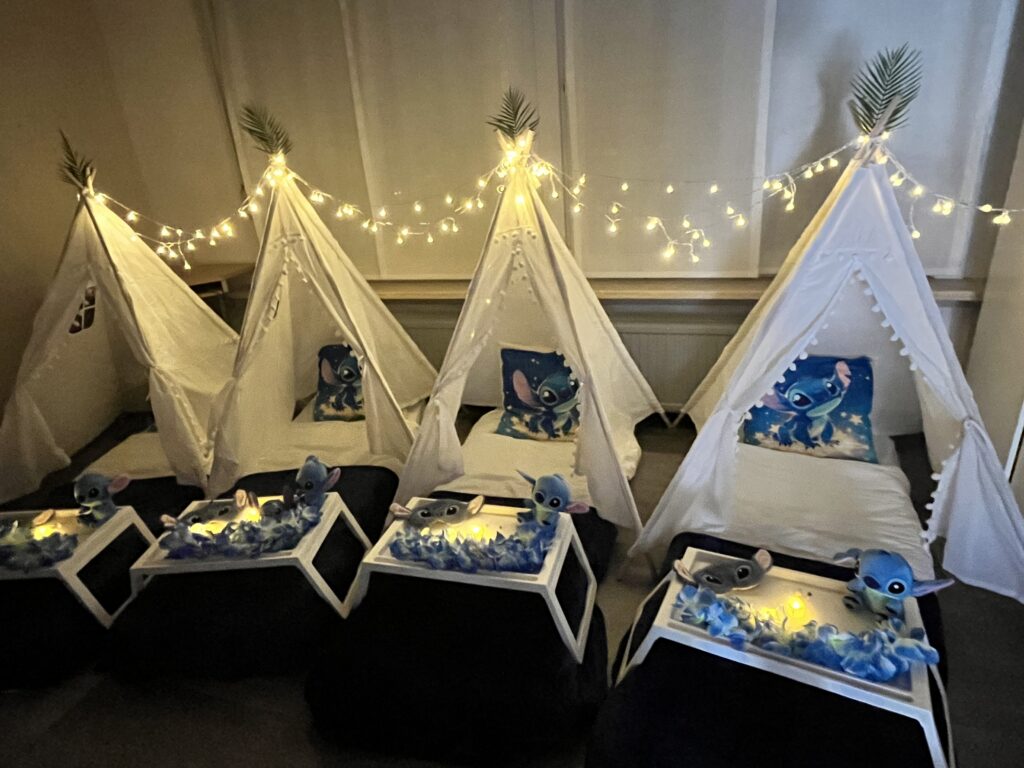 Tipi slaapfeestje tentjes Stitch