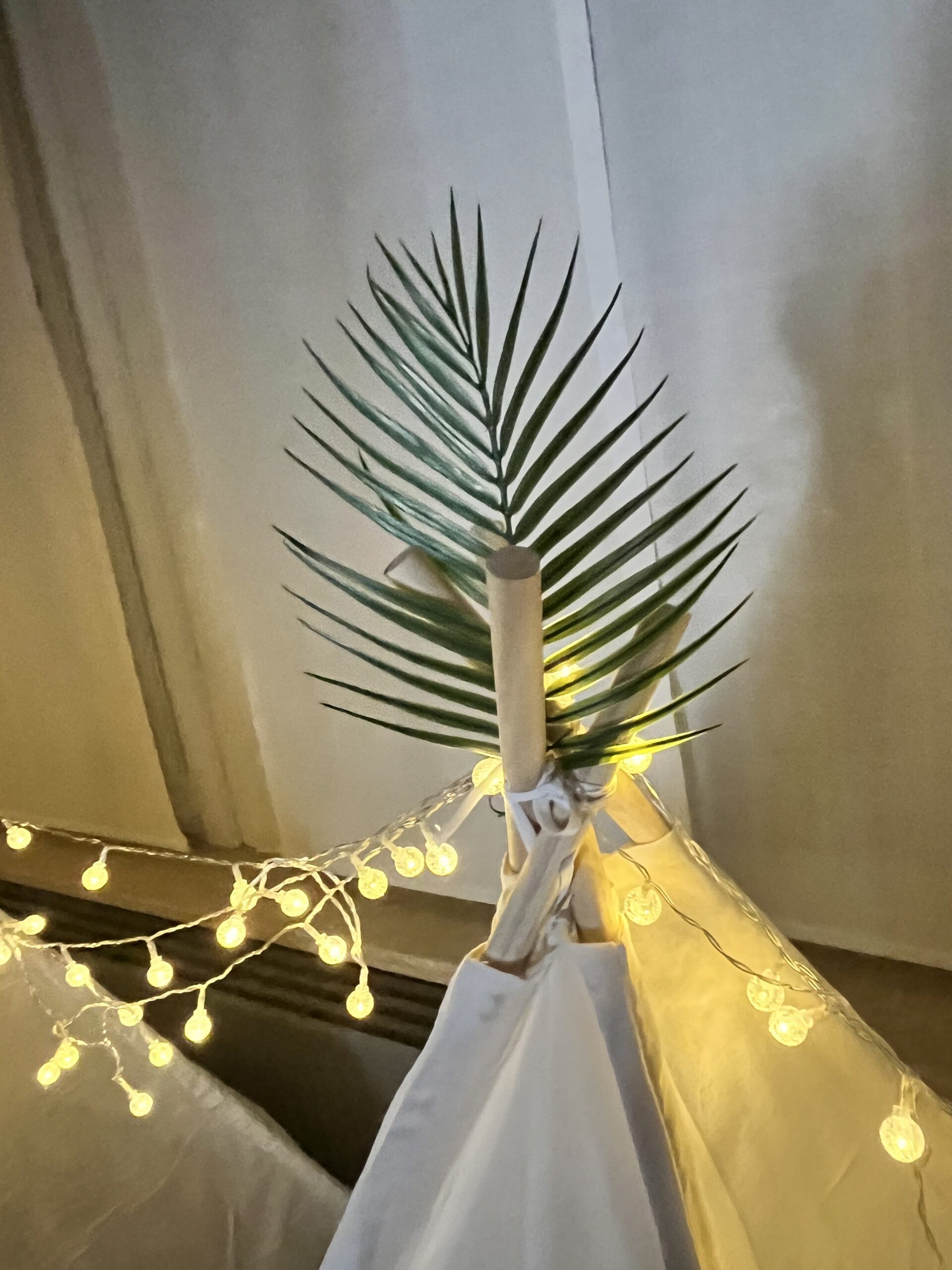Tipi slaapfeestje tentjes met groen blad