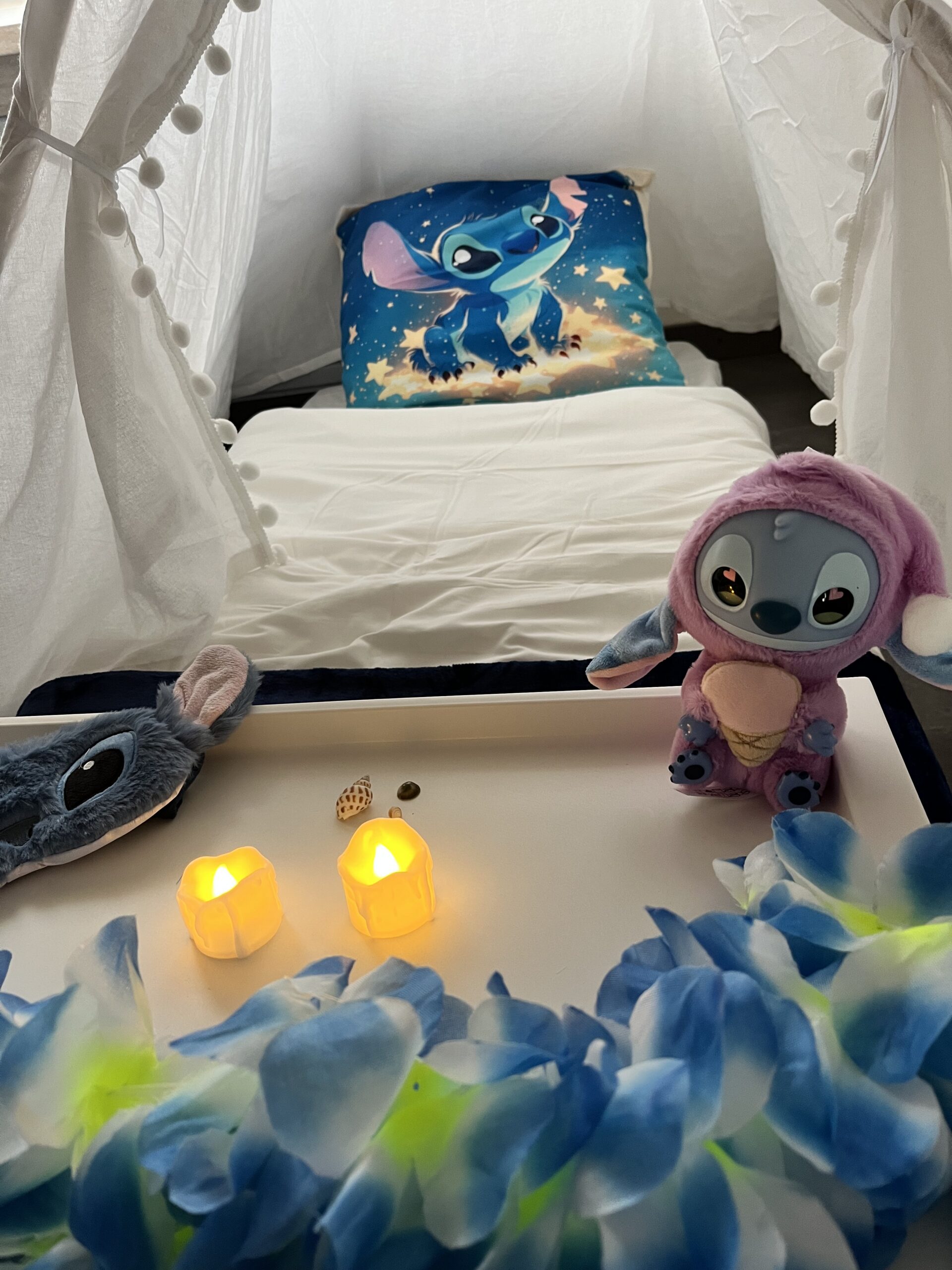 Tipi slaapfeestje tentjes met stitch labubu knuffel